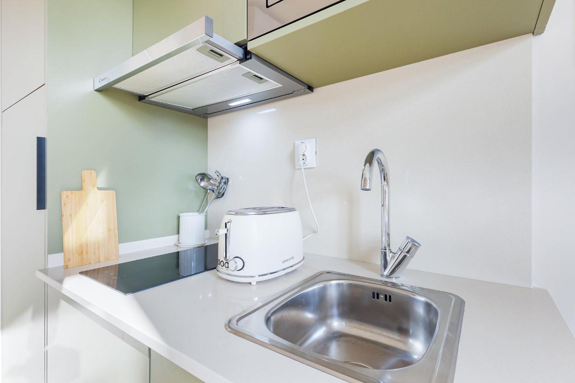 Metropolitan Living Lisbon - Campolide Apartment Exterior photo
