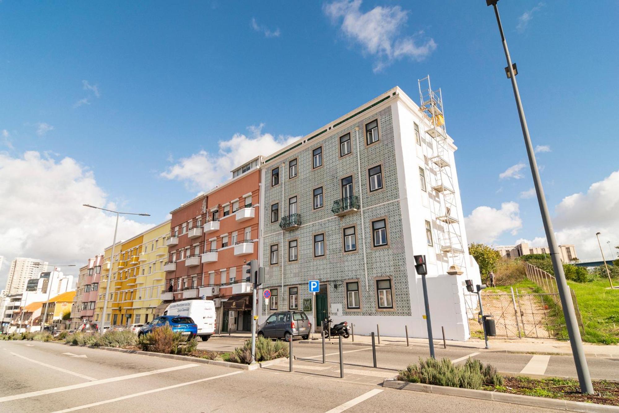 Metropolitan Living Lisbon - Campolide Apartment Exterior photo